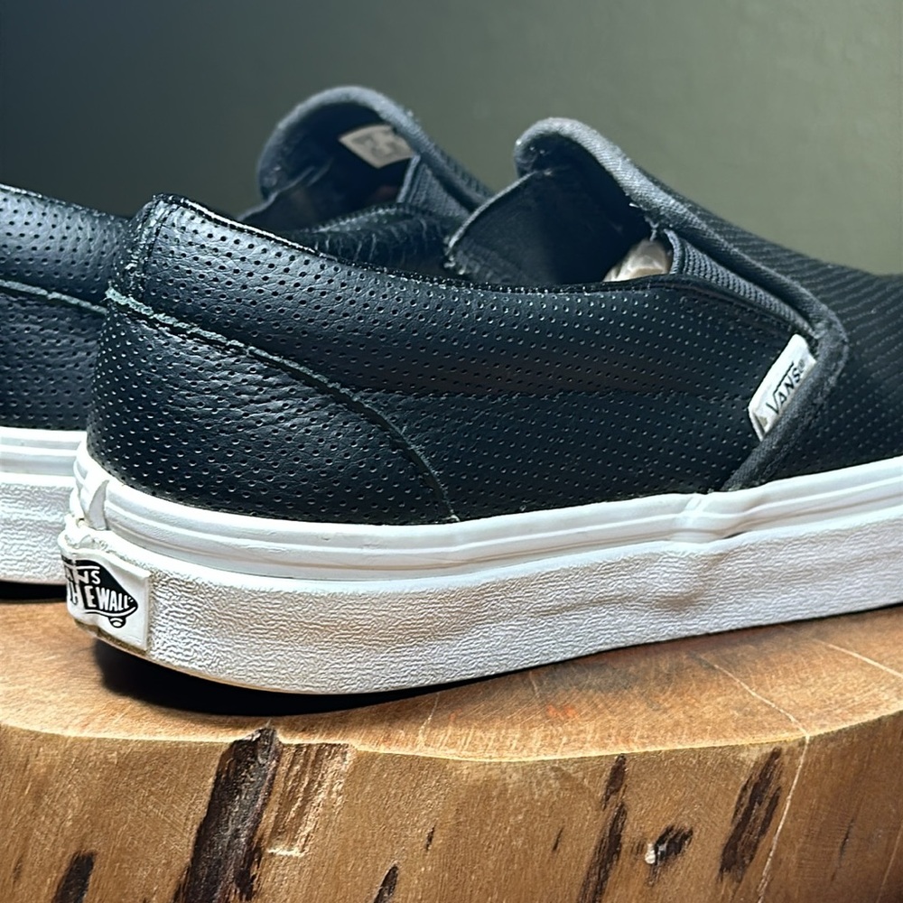 VANS Asher Perforated Leather Slip-On (Unisex - Men’s 7, Woman’s 8 1/2) - Picture 6 of 16